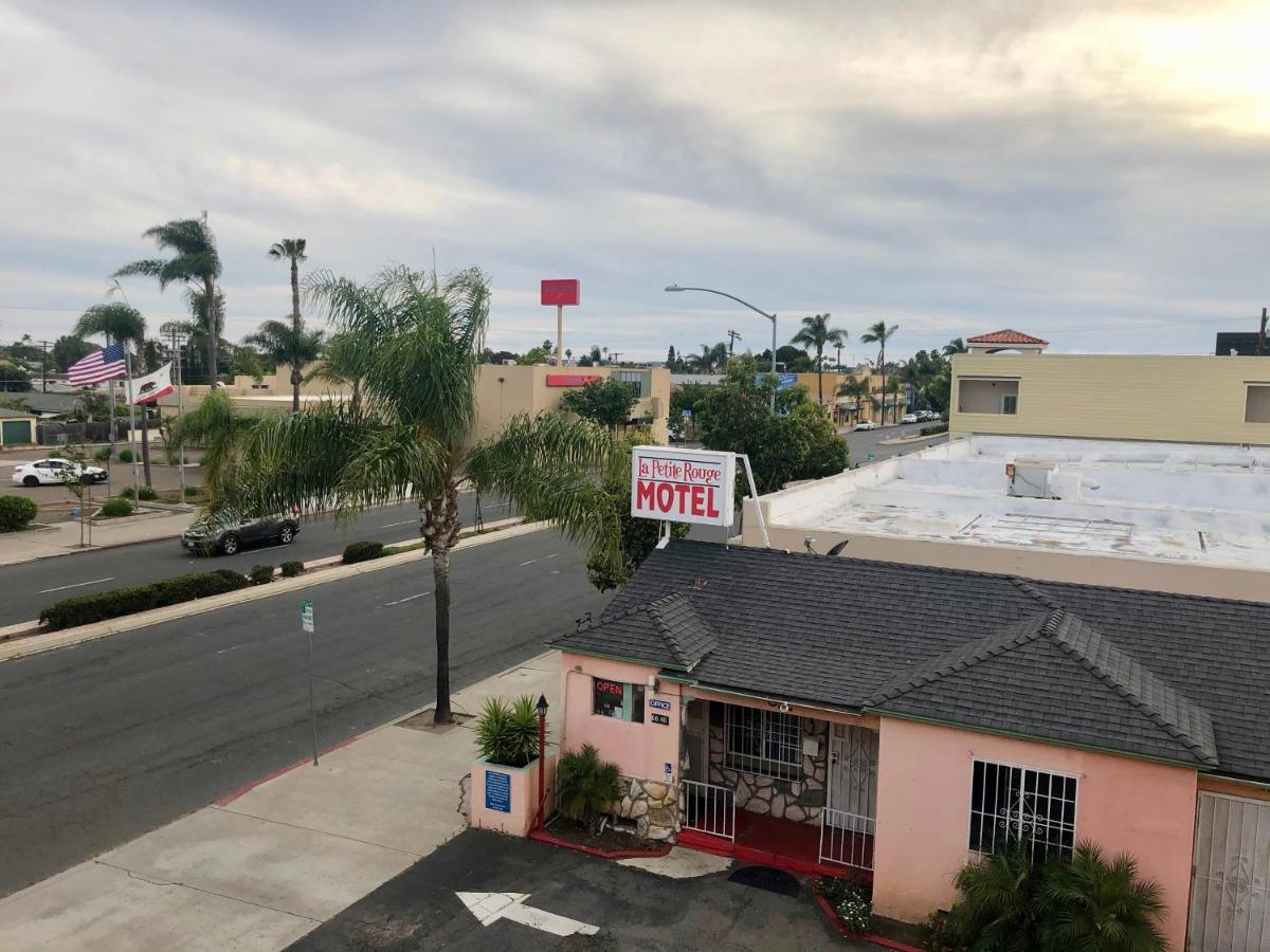 La Petite Rouge Motel San Diego Exterior photo